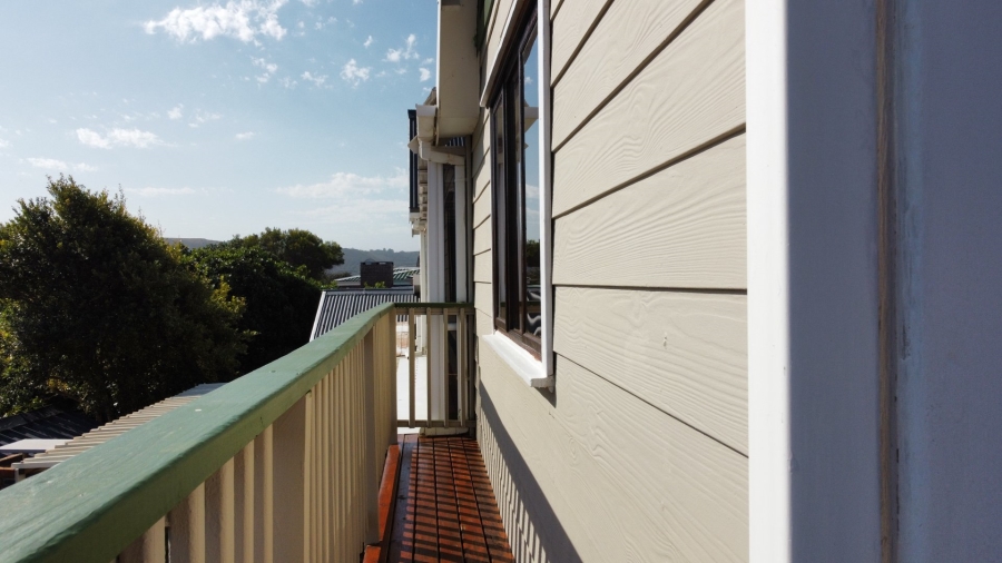 5 Bedroom Property for Sale in Hersham Western Cape